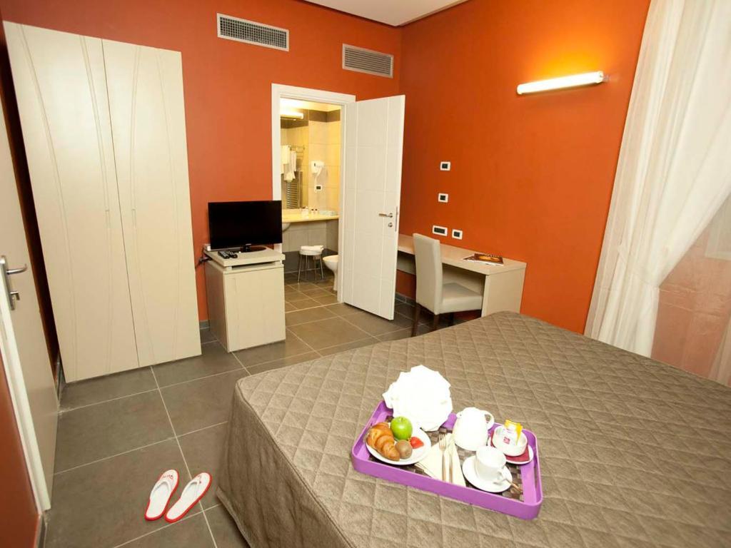 Rolling Hotel Casoria Quarto foto